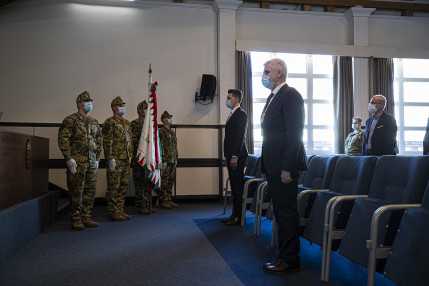 MH EK parancsnok kinevezése KLAC5855