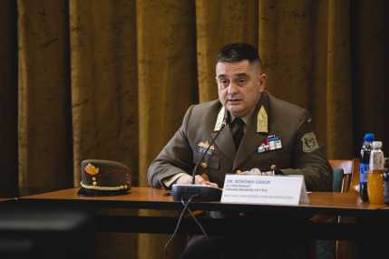 605d84e900d48069960618