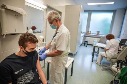 609d17ff292c4799176859