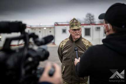 Kopcsó látogatása a déli határszakaszon KLAC2270