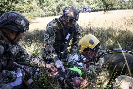 543120453_1355624386569429_2668291835859163000_n