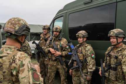 554174992_1372840828181118_7938771109150276179_n