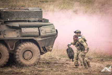 553712967_1373707518094449_6117496827164794785_n